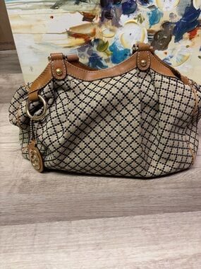 Gucci Sukey Hobo Authentic